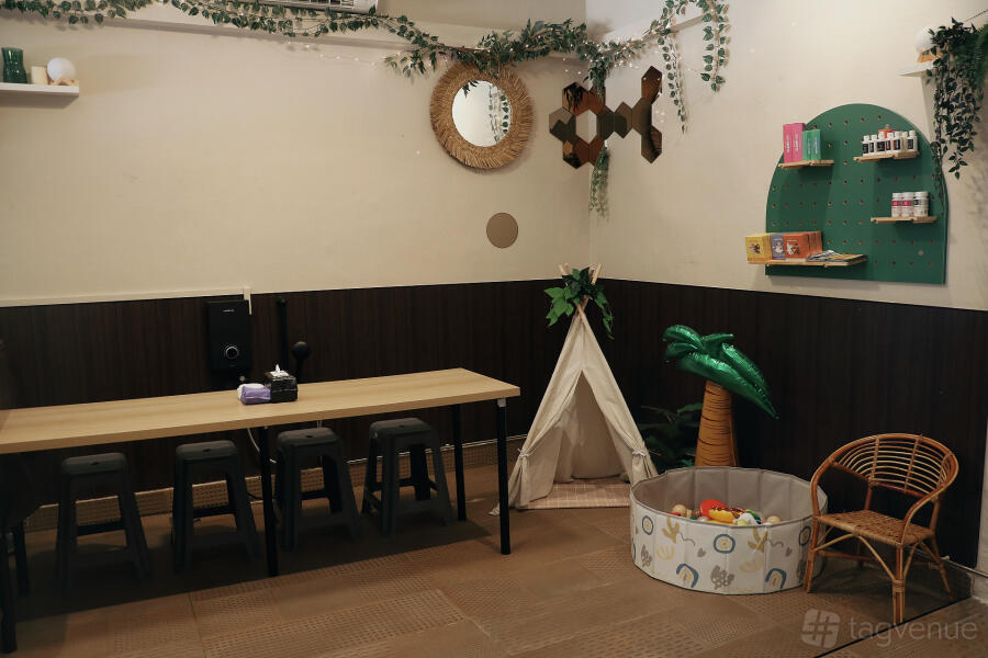 Pet-Friendly Event Space Pet-Friendly Event Space