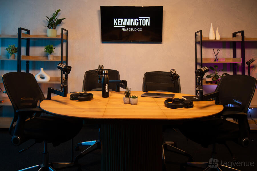 Podcast Studio Podcast Studio