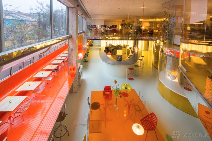 Cafe Cafe