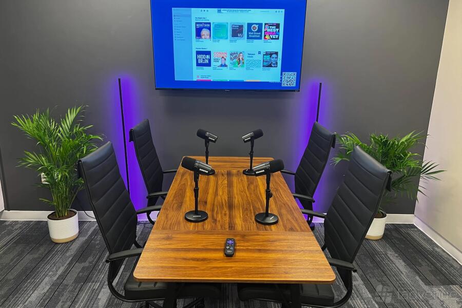 Media Lounge Media Lounge