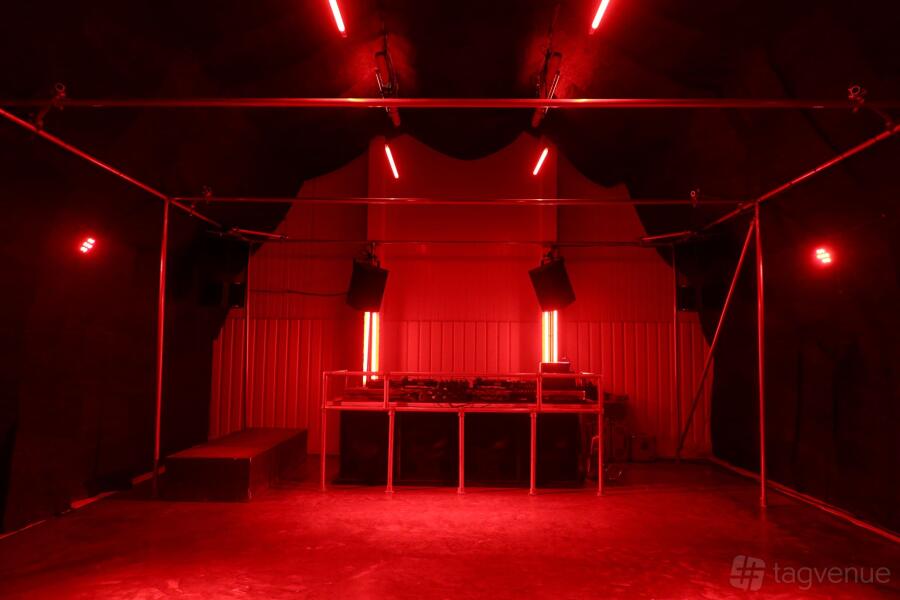 Entire Venue at The Last Arch