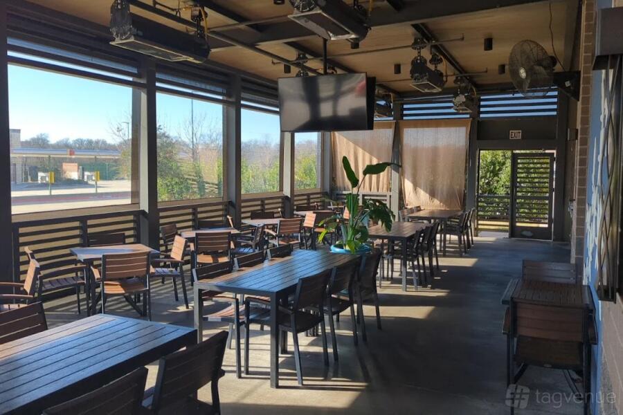 Outdoor Area Outdoor Area