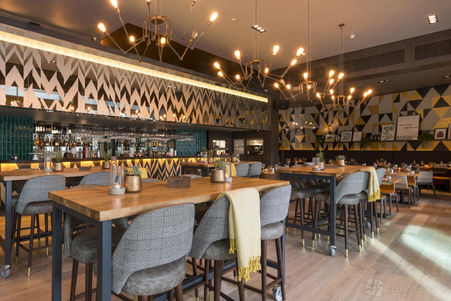 Main bar Main bar