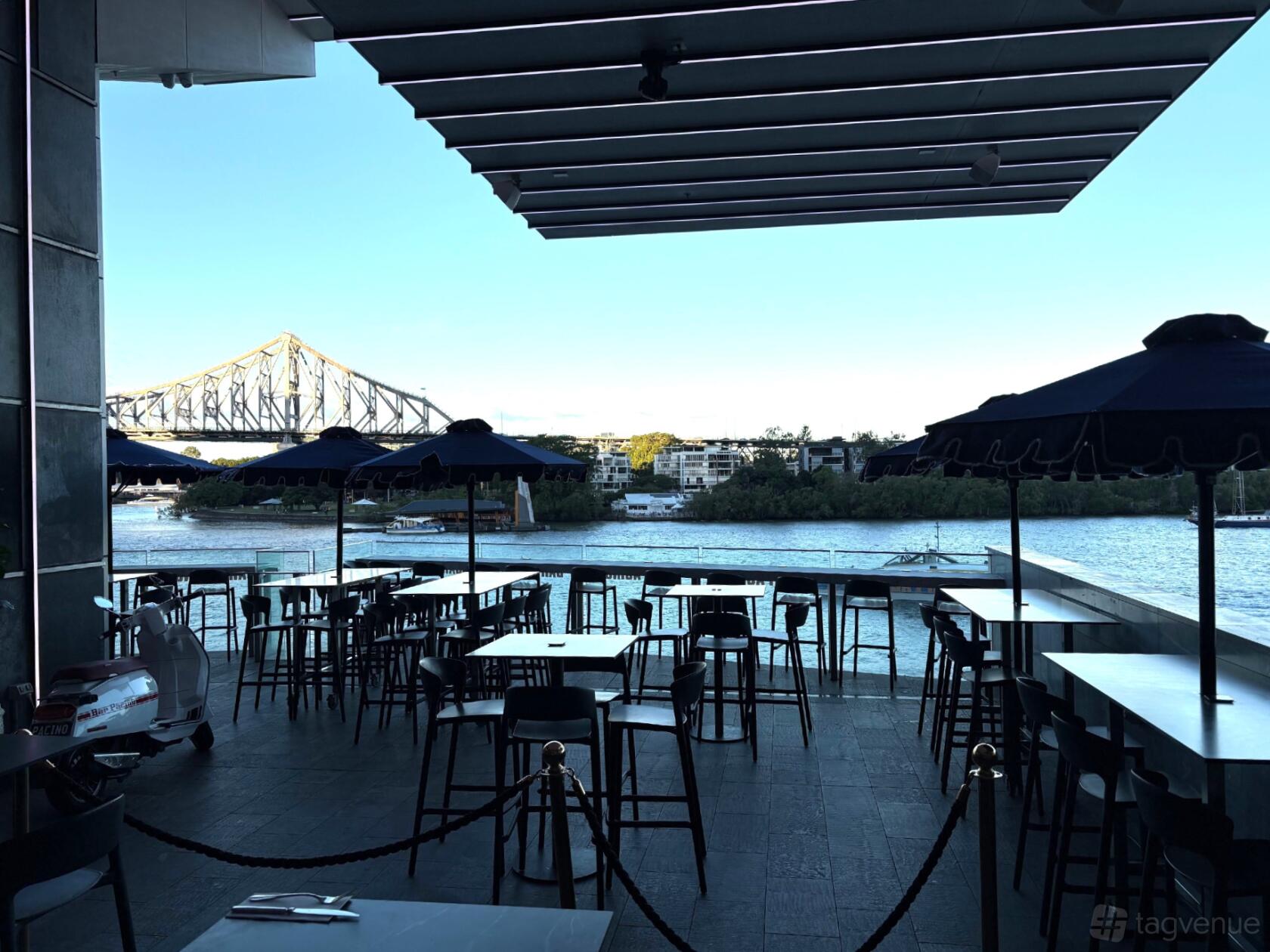 Right Deck - Bar Pacino - Event Venue Hire - Tagvenue.com