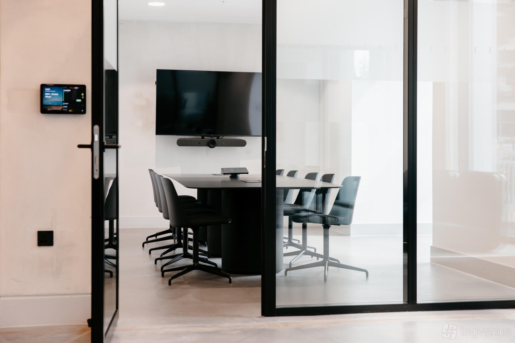 A closer look at Private Studio With Conference Room