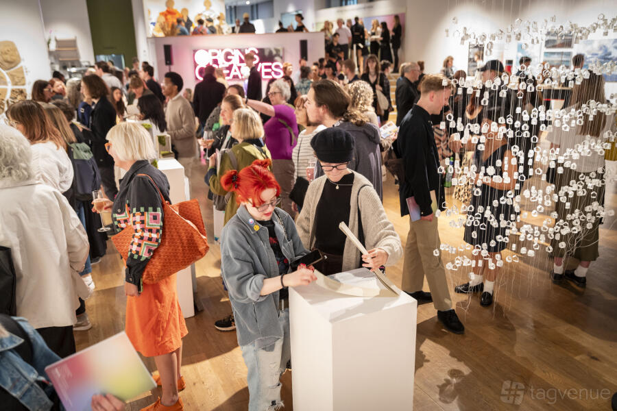 Exhibitions, Auctions & Fairs at