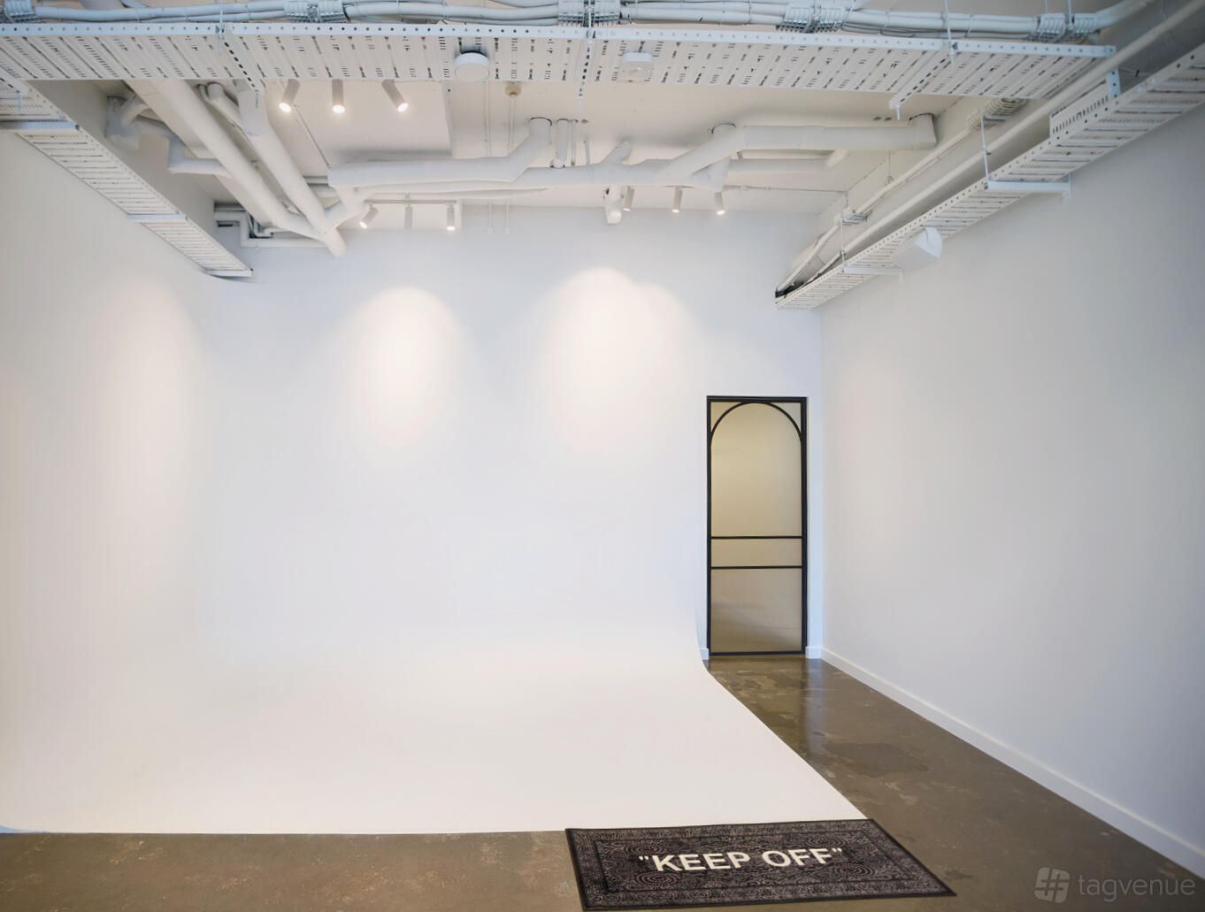 Im Studio Shoot Space - im.studios Creative - Event Venue Hire - Tagvenue.com
