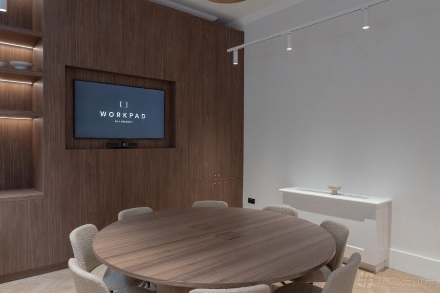 Meeting room Meeting room