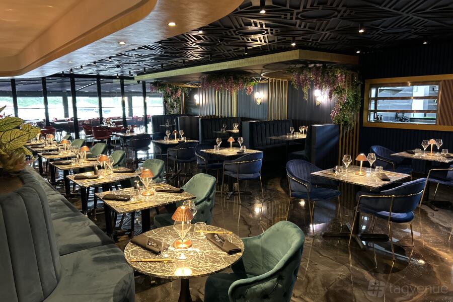 Restaurant Space Restaurant Space