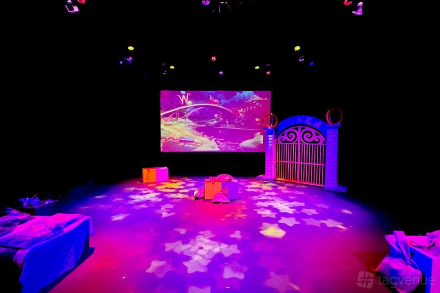 Theatre Theatre