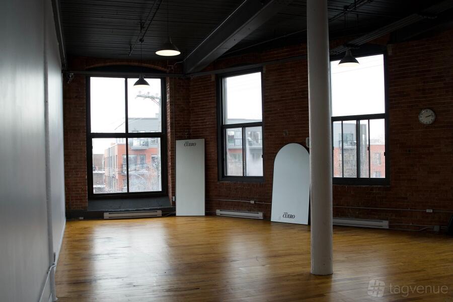 Versatile Studio at Studio Cuero