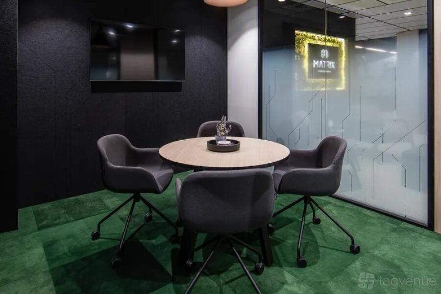 Morpheus Room at
