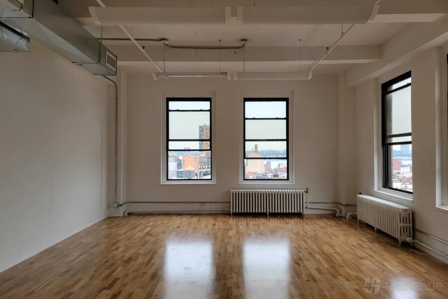Studio with View in Midtown Studio with View in Midtown