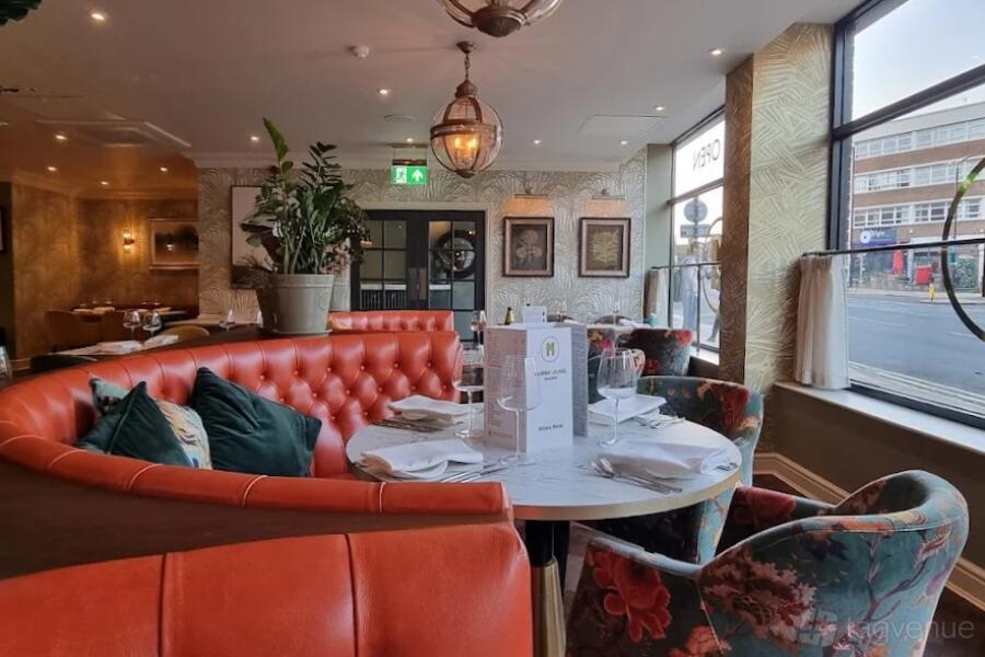 Entire Restaurant Entire Restaurant