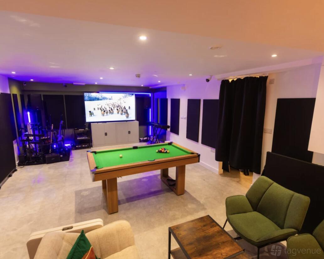 Funbase Funbase - Funbase - Event Venue Hire - Tagvenue.com