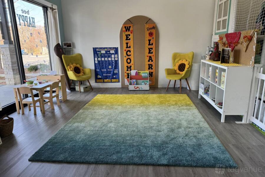 Kids' Versatile Event Space at Bee Happy Hive