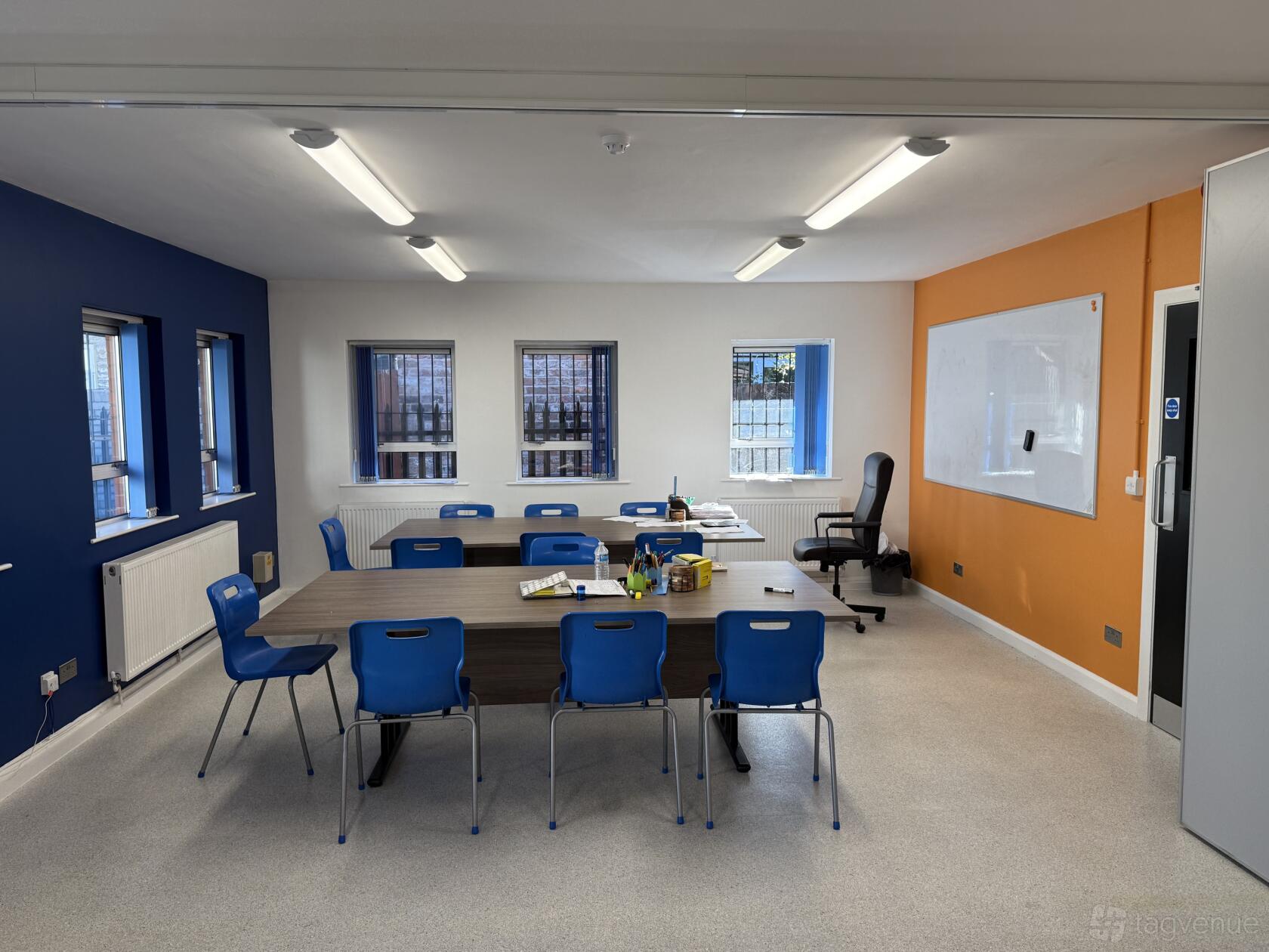 Training Roon Training Room - Bee Smart Tuition Centre - Event Venue Hire - Tagvenue.com