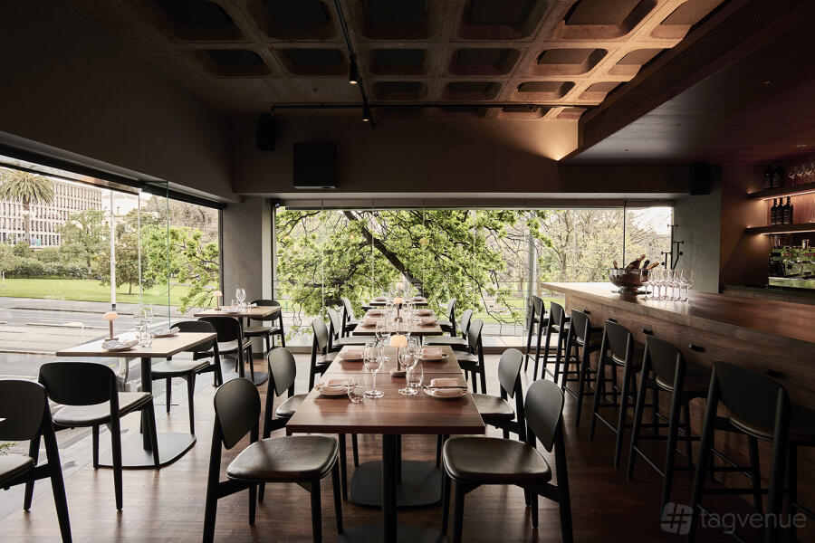 Bistro Bistro