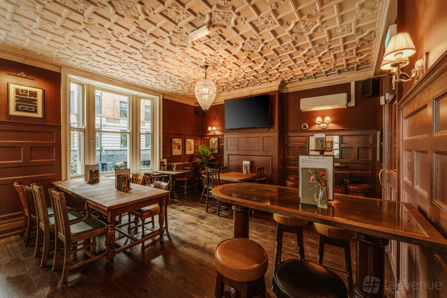 Shoreditch Lounge and Snug Shoreditch Lounge and Snug