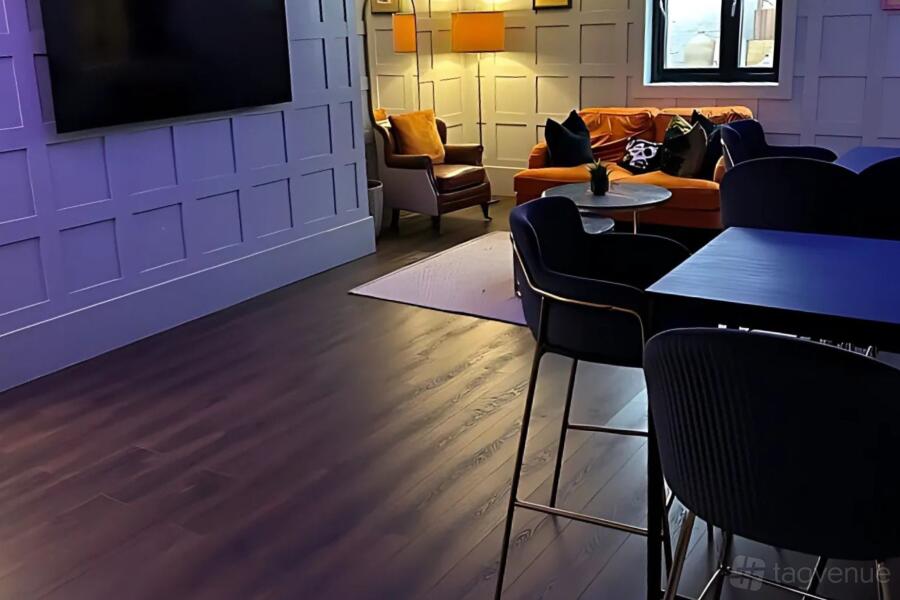 Basement Lounge Basement Lounge
