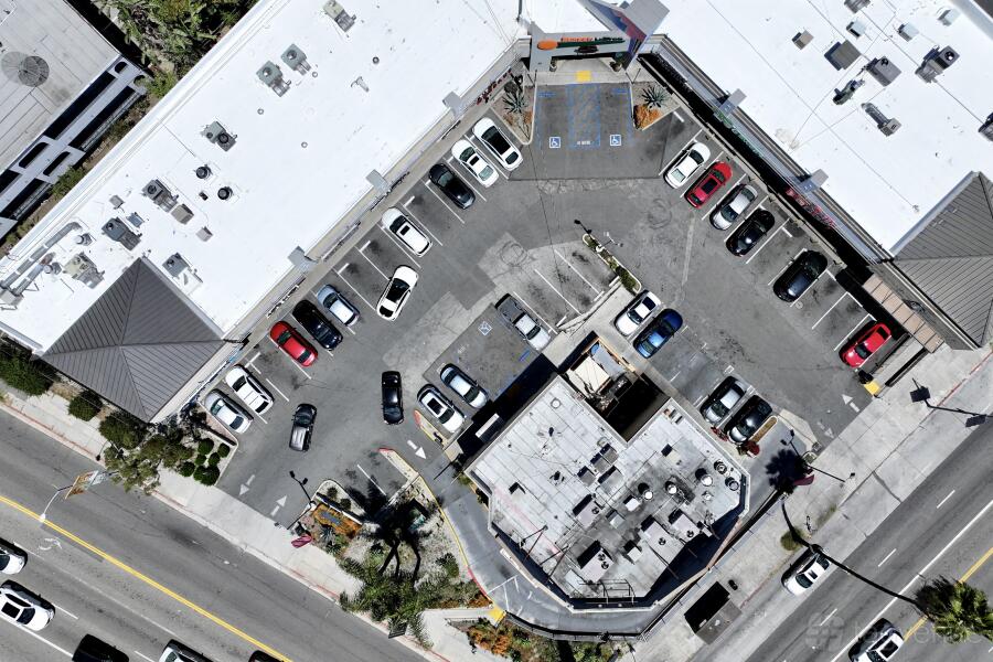 Repafil Customizable Retail Space in Los Angeles, CA | Photos & Prices
