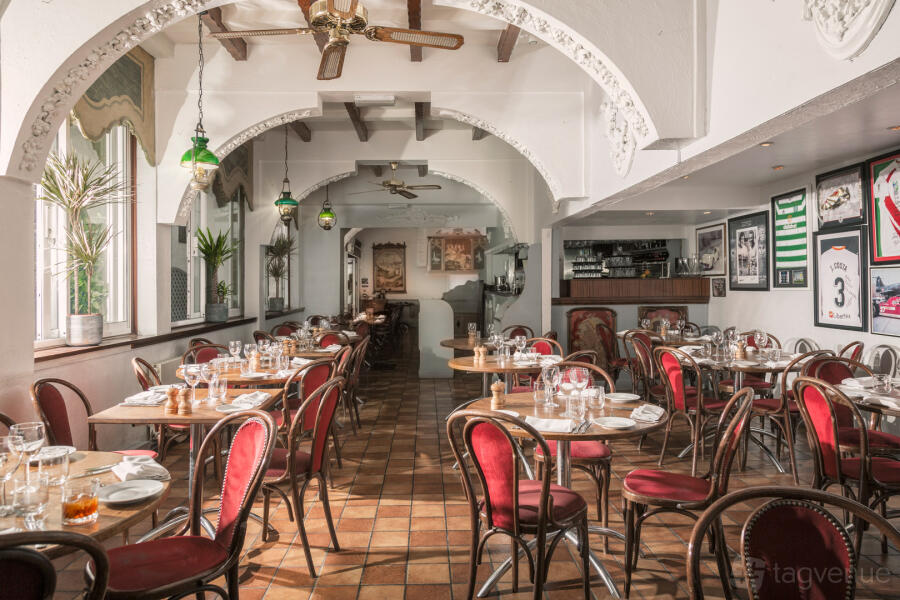 Entire Restaurant Entire Restaurant