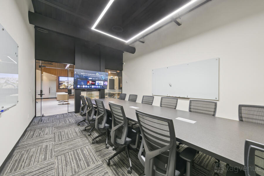 12-Person Executive Boardroom 12-Person Executive Boardroom