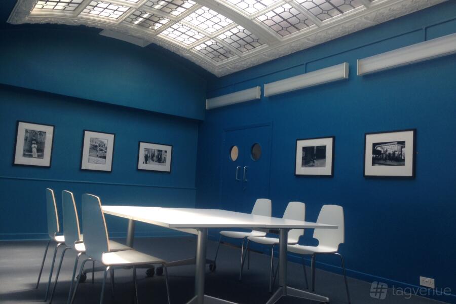 Blue Room Blue Room