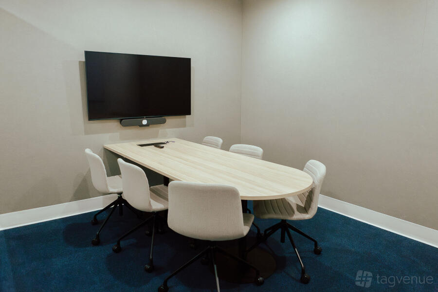 Meeting Room 1.03 at