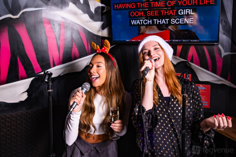 Karaoke Room Karaoke Room