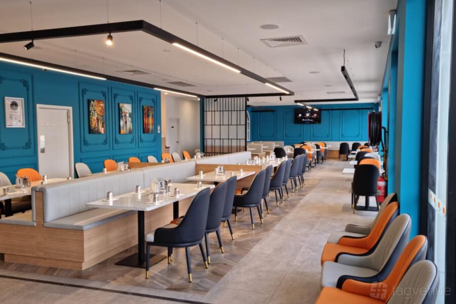 Main Dining Main Dining