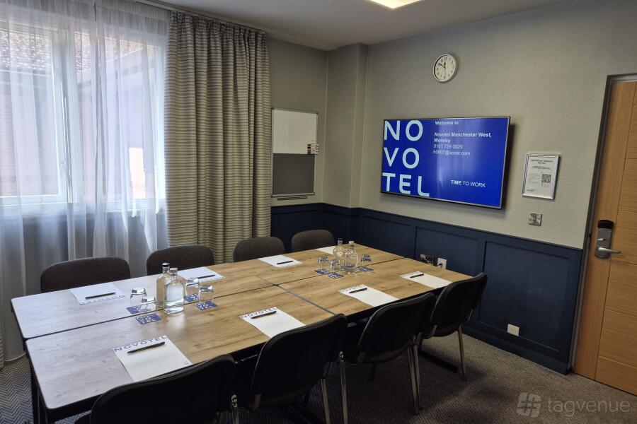 Worsley Room at