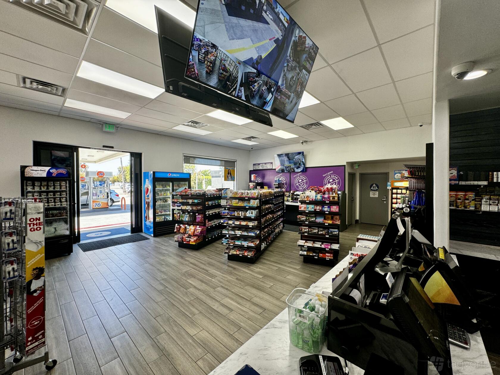 Gas Store Gas Station & Convenience Store Venue Rental in Los Angeles, CA ...