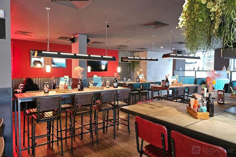 Main Bar Main Bar
