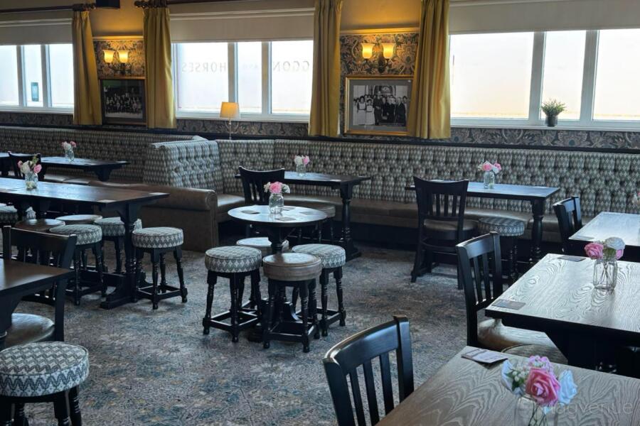 Main Bar Main Bar
