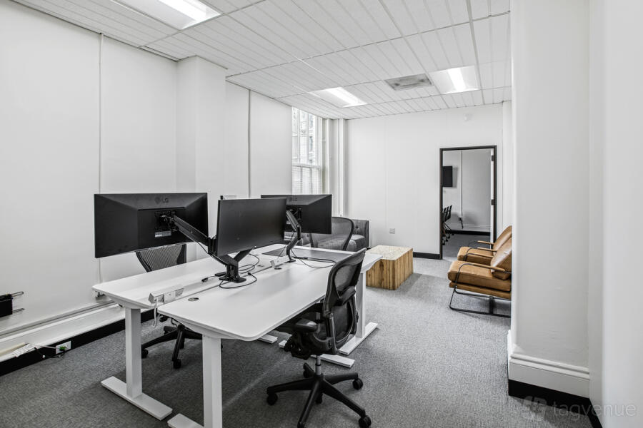 SF Meeting Room/Day Office SF Meeting Room/Day Office