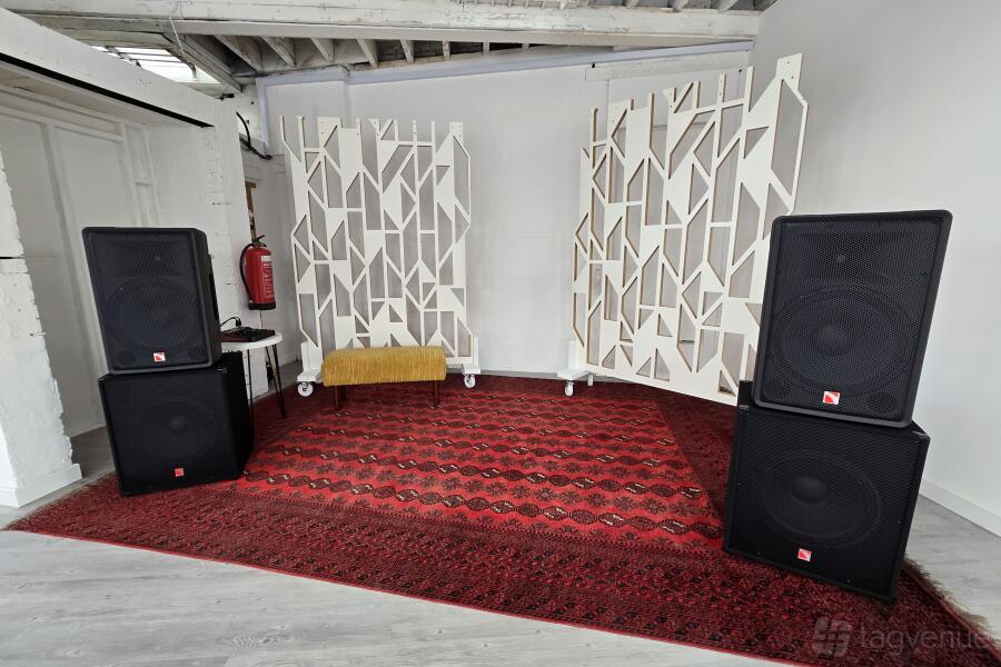 Loft with Skyline View Loft with Skyline View