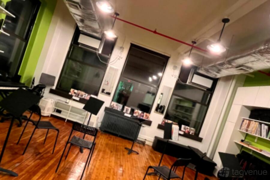 Entire Studio Entire Studio