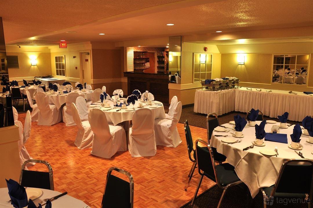 Canadiana Restaurant