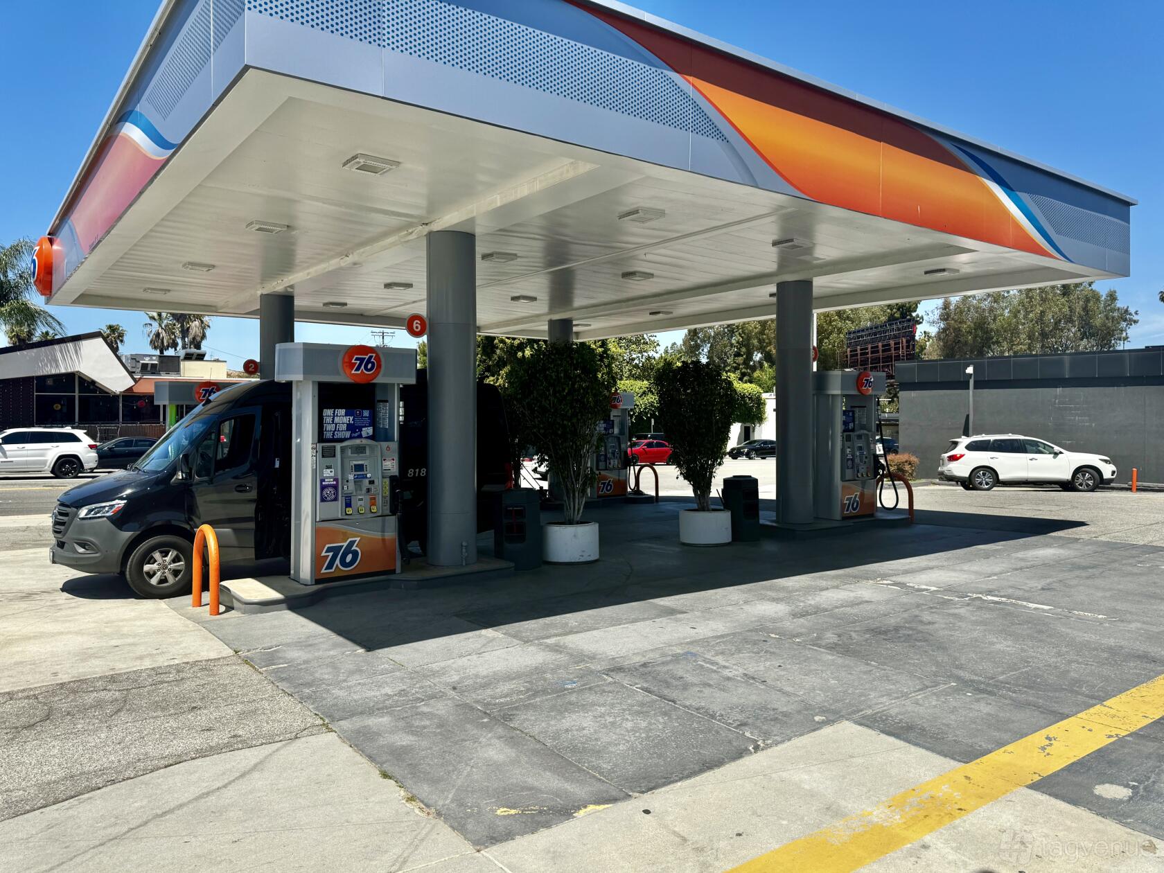 Gas Store Gas Station & Convenience Store Venue Rental in Los Angeles, CA ...