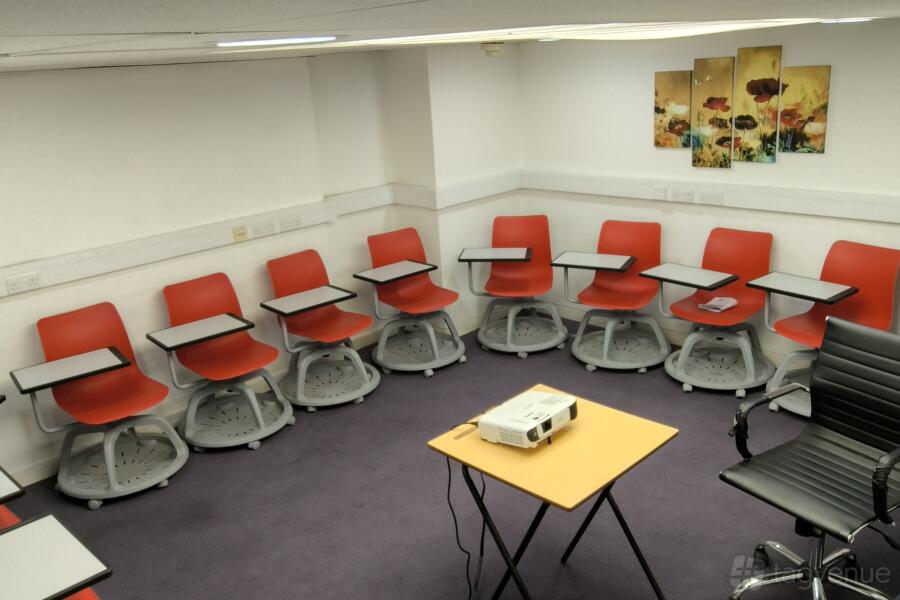 Flexible Meeting Room Flexible Meeting Room