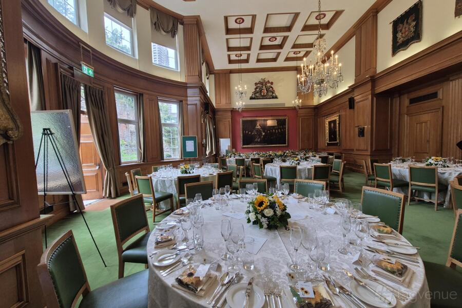 Stumpy Surgeons Hall Barber-Surgeons’ Hall Venue Hire in London | Photos & Prices