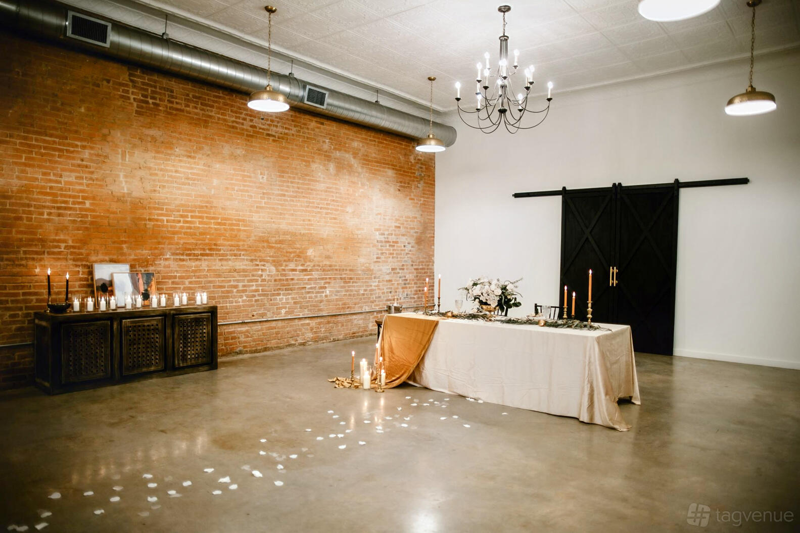 The Event Place Rml The Event Space - Space on West Main - Event Venue Rental - Tagvenue.com