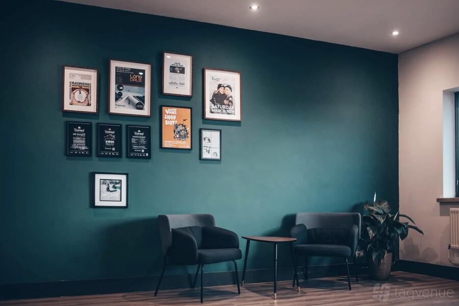 Gallery - Meeting Space at