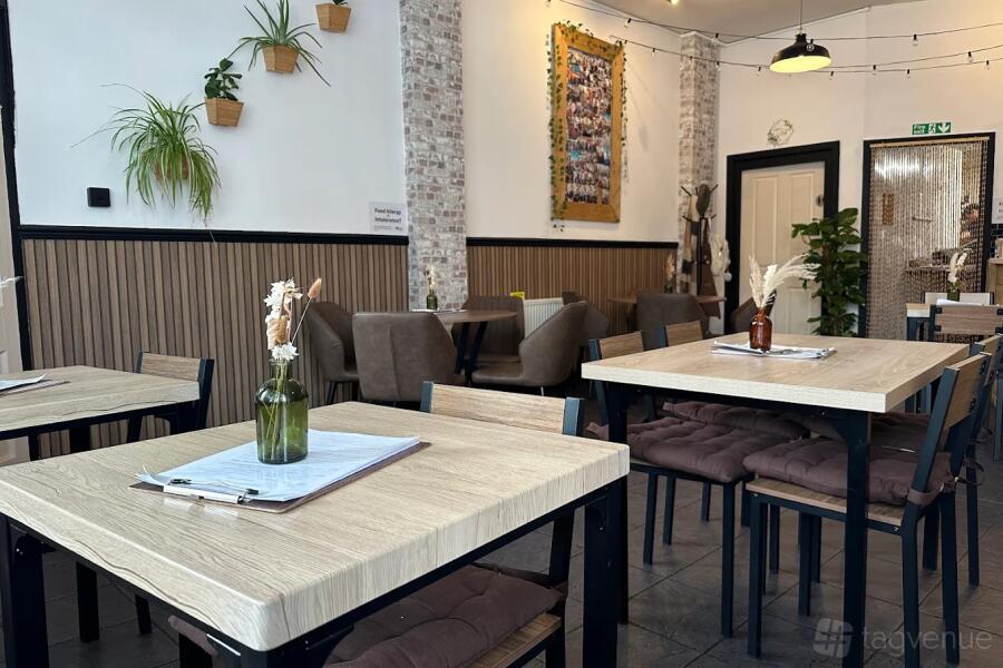 Map- Coffee and lounge Map- Coffee and lounge