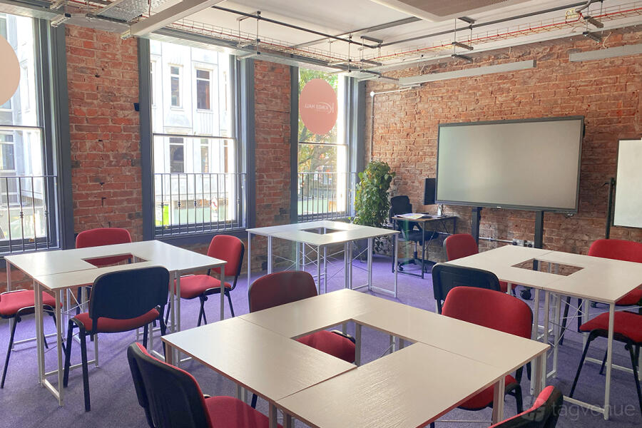 Large Classroom (16 Persons) Large Classroom (16 Persons)