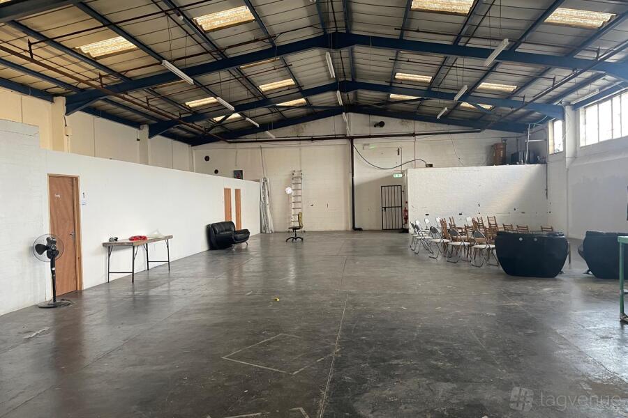 Large Commercial Space Large Commercial Space