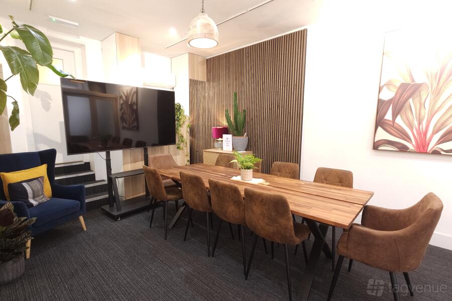 Meeting Room Meeting Room