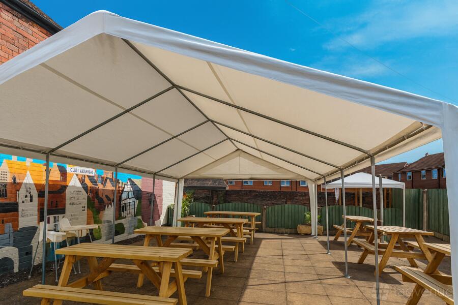 Outdoor Area at The Garden Bar at Bridgnorth Club