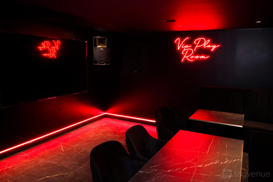 VIP Play Room VIP Play Room